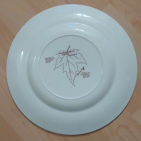 Clarice Cliff Royal Staffordshire Queen Elizabeth II Coronation Plate 1953 - Picture 4 of 4